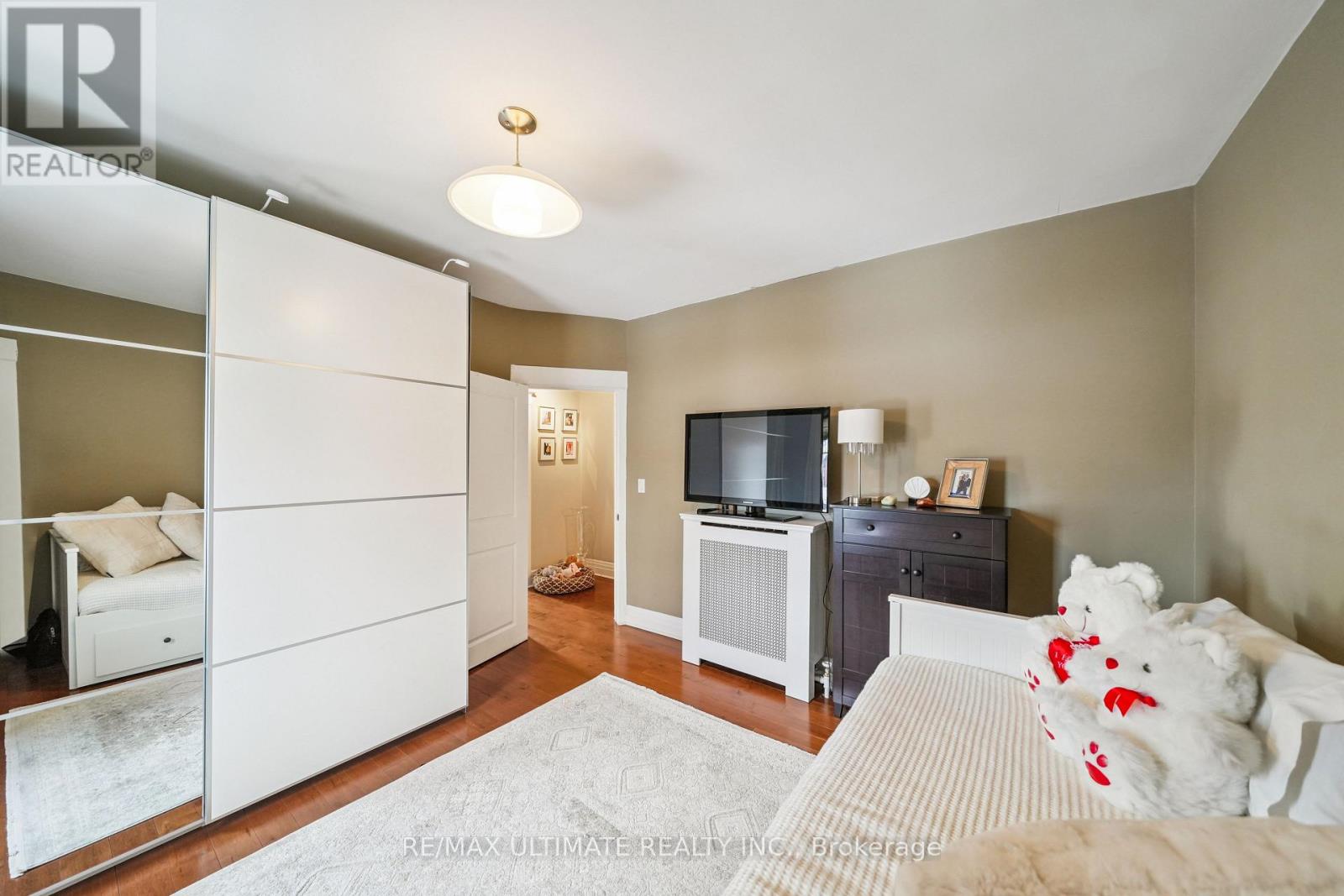 9 Southview Avenue, Toronto, Ontario  M6H 1T3 - Photo 23 - W12748146