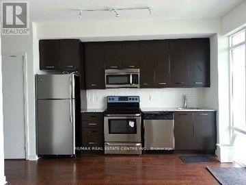 3101 - 360 Square One Drive, Mississauga, Ontario  L5B 0G7 - Photo 2 - W12748166