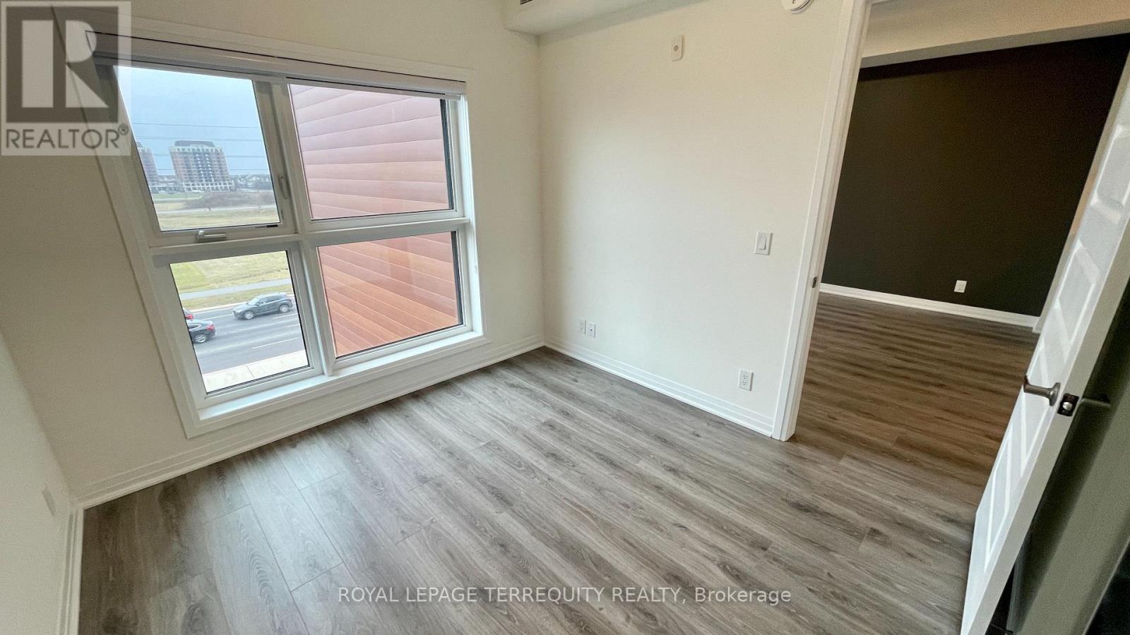 414 - 128 Grovewood Common, Oakville, Ontario  L6H 0X3 - Photo 12 - W12748178