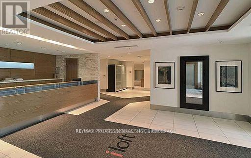 1733 - 165 Legion Road N, Toronto (Mimico), Ontario  M8Y 0B3 - Photo 2 - W12748190