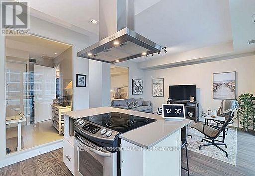 1733 - 165 Legion Road N, Toronto (Mimico), Ontario  M8Y 0B3 - Photo 9 - W12748190