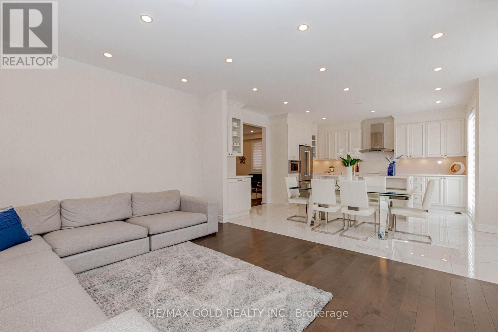 23 Sinatra Street, Brampton, Ontario  L6R 4B1 - Photo 17 - W12748212