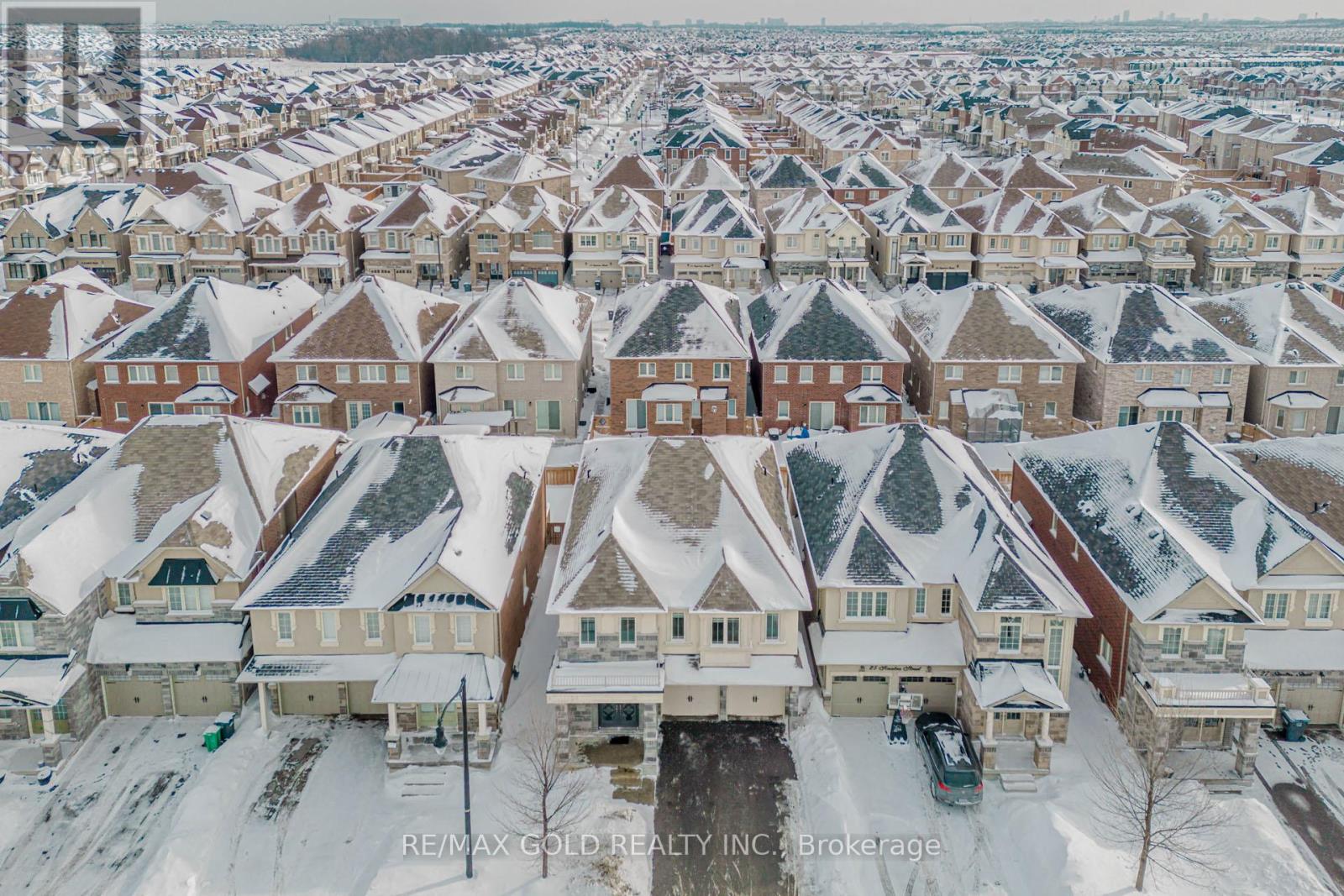 23 Sinatra Street, Brampton, Ontario  L6R 4B1 - Photo 2 - W12748212