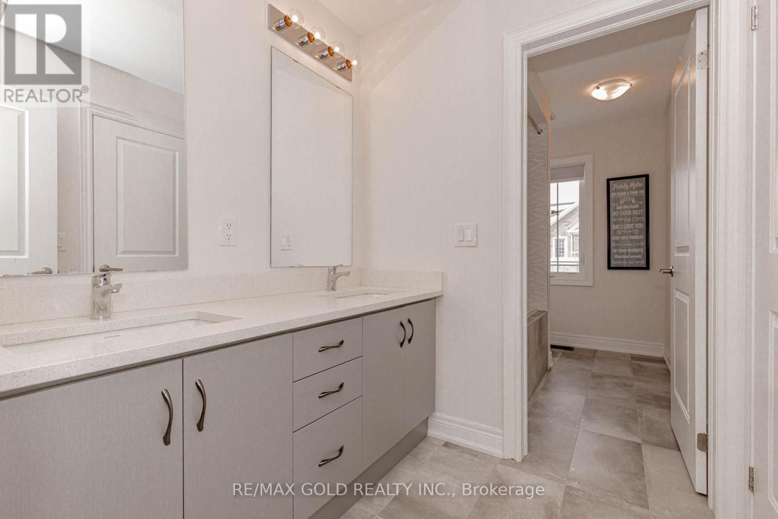 23 Sinatra Street, Brampton, Ontario  L6R 4B1 - Photo 31 - W12748212