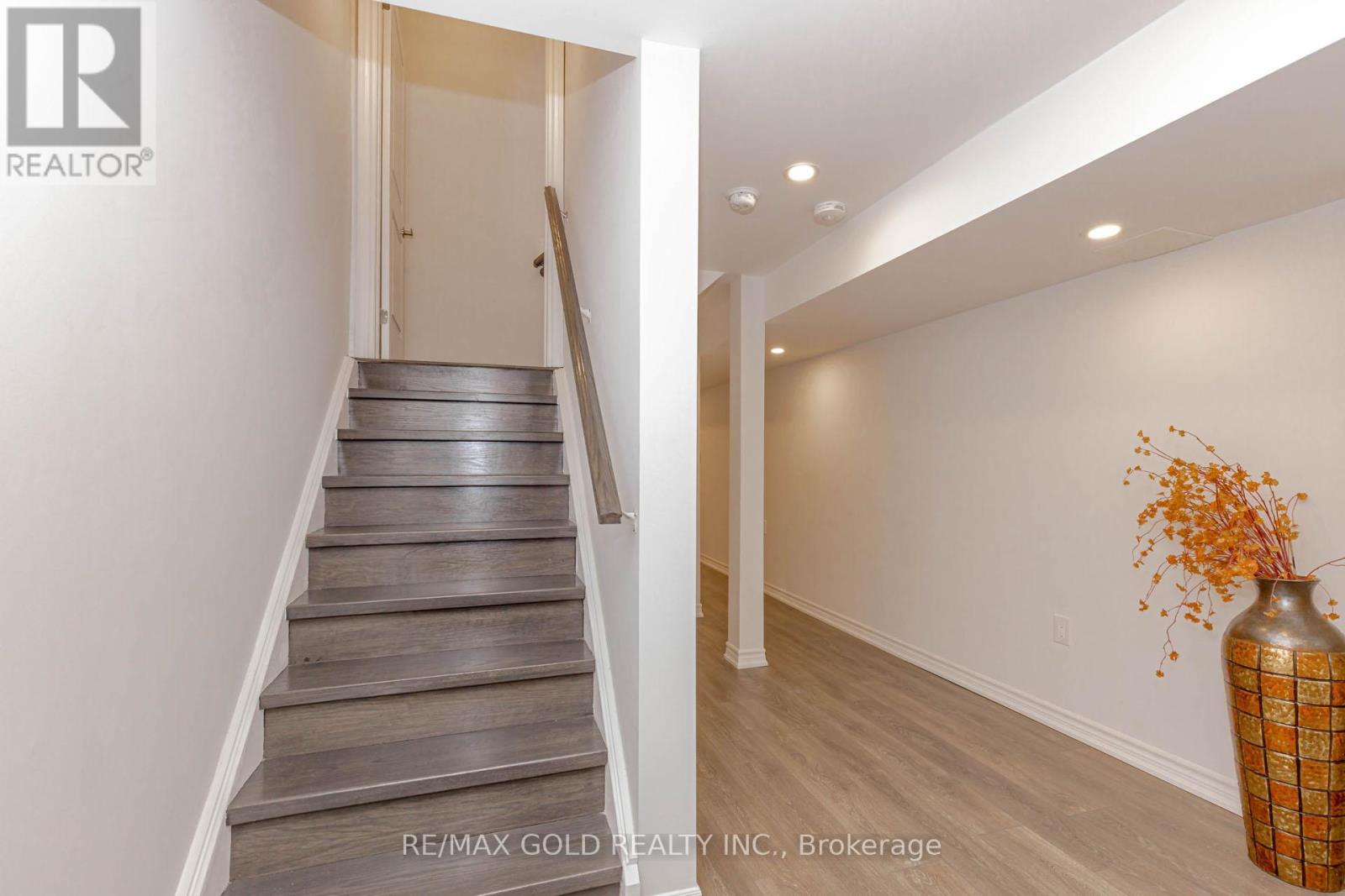 23 Sinatra Street, Brampton, Ontario  L6R 4B1 - Photo 40 - W12748212