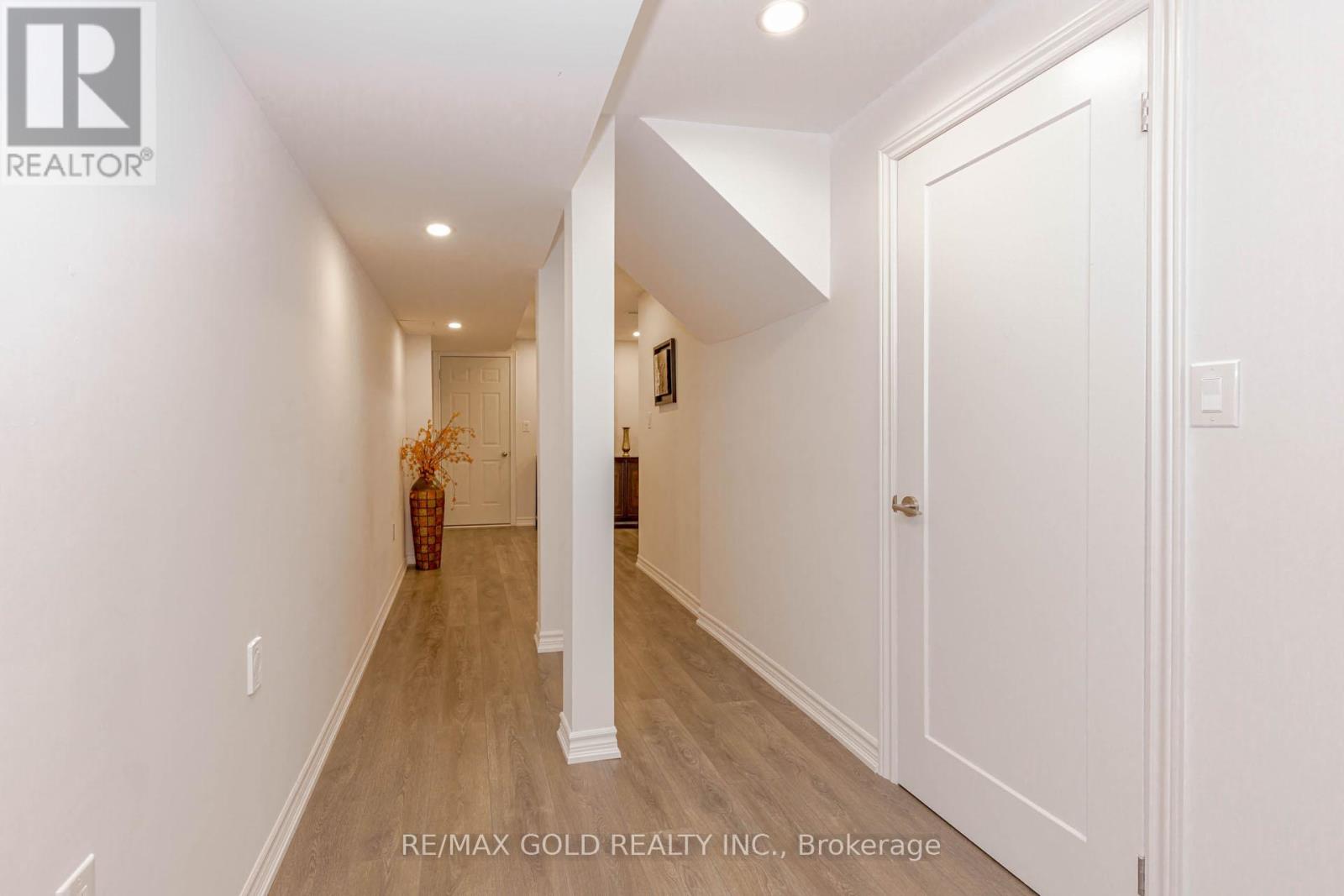 23 Sinatra Street, Brampton, Ontario  L6R 4B1 - Photo 42 - W12748212