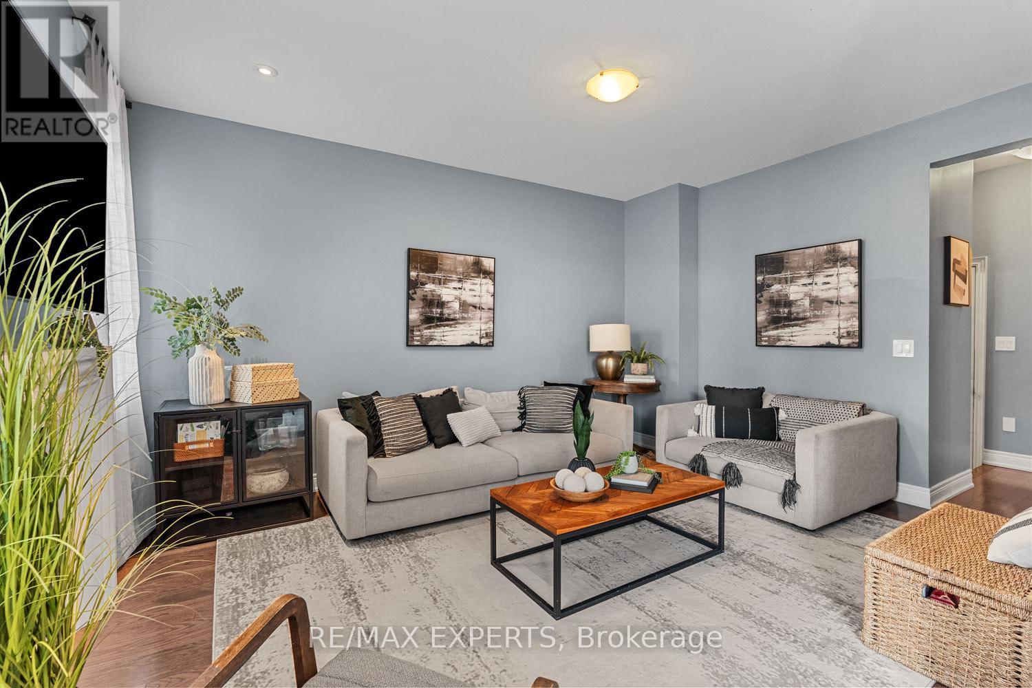 12 Trentonian Street, Brampton, Ontario  L6R 3W2 - Photo 15 - W12748330