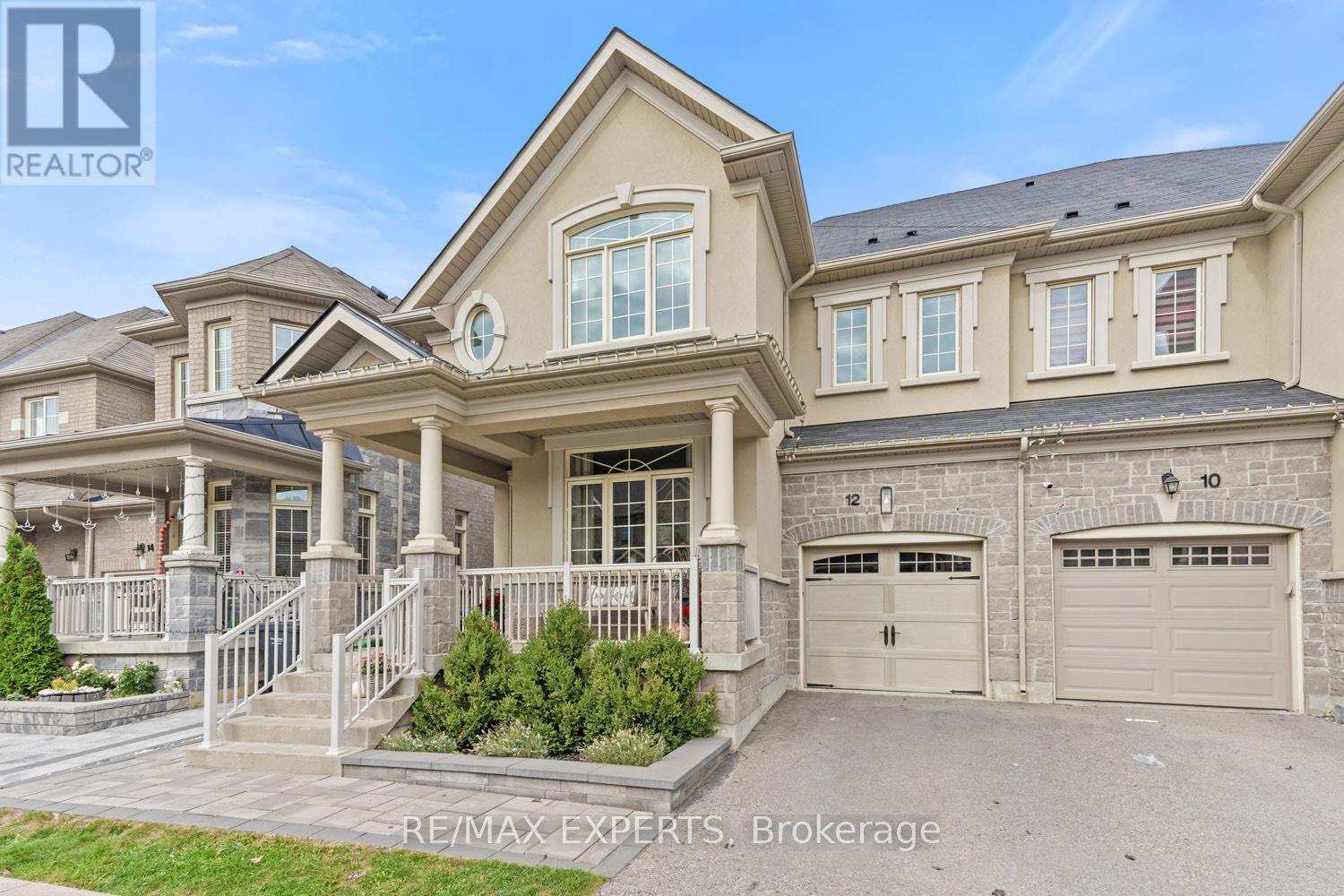 12 Trentonian Street, Brampton, Ontario  L6R 3W2 - Photo 2 - W12748330