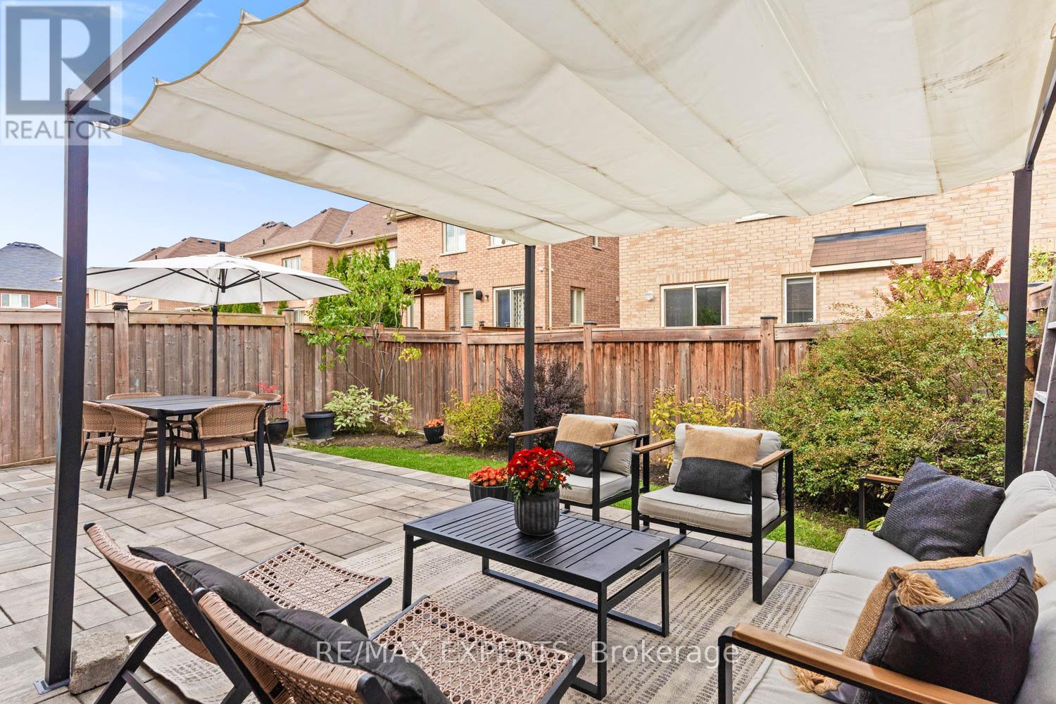 12 Trentonian Street, Brampton, Ontario  L6R 3W2 - Photo 35 - W12748330