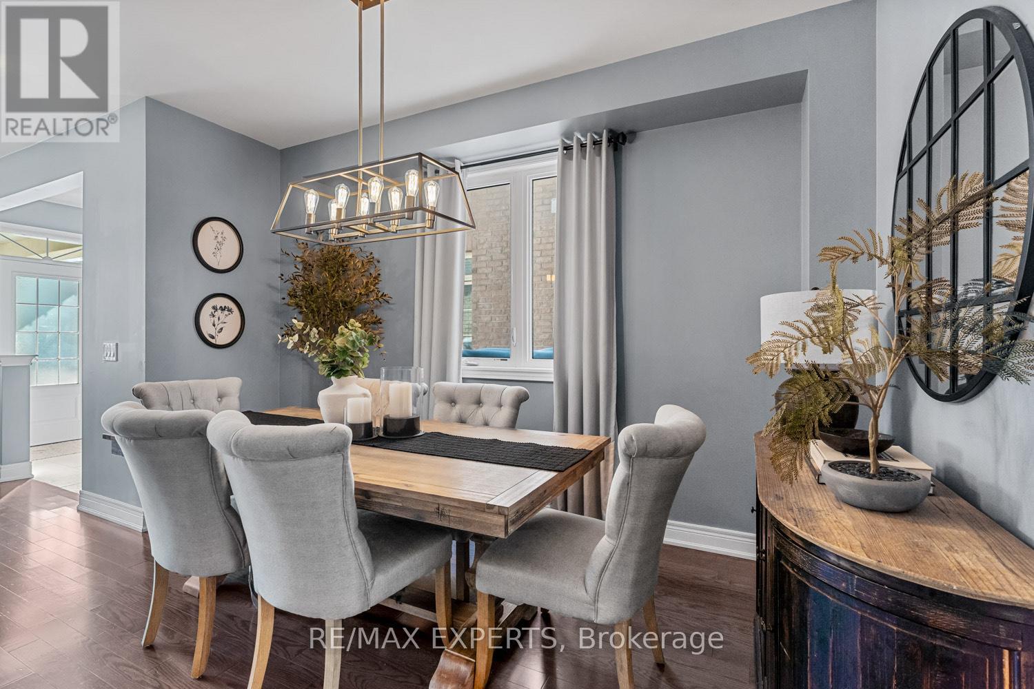 12 Trentonian Street, Brampton, Ontario  L6R 3W2 - Photo 7 - W12748330