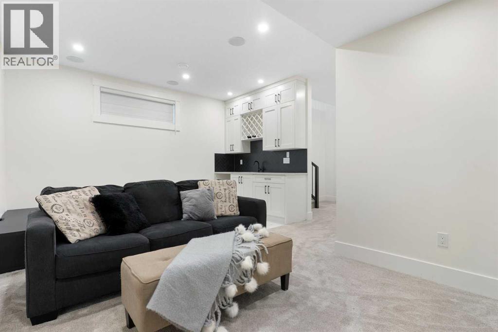 234 25 Avenue Ne, Calgary, Alberta  T2E 1Y1 - Photo 39 - A2281458