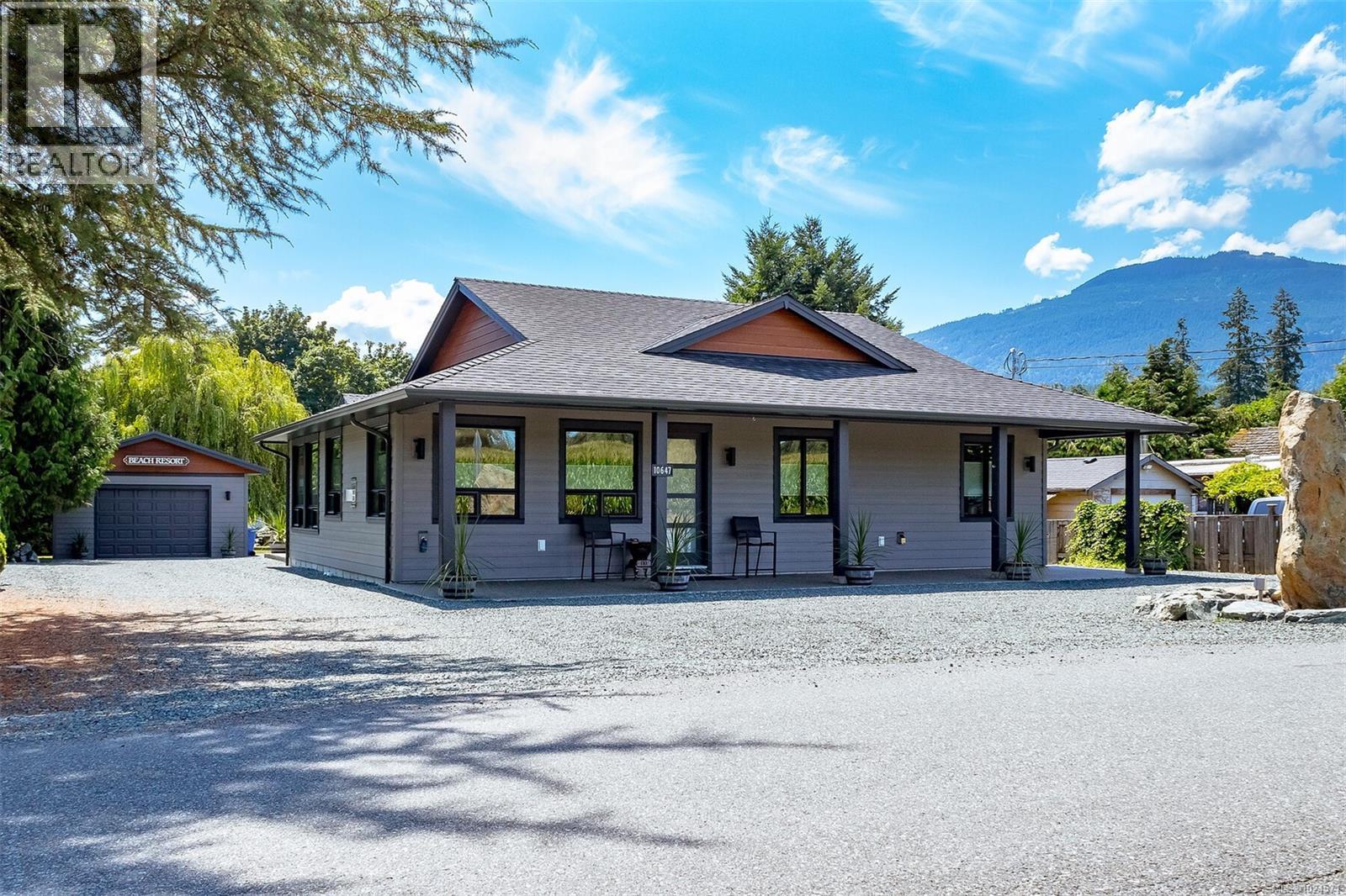 10647 Olsen Rd, Saltair, British Columbia