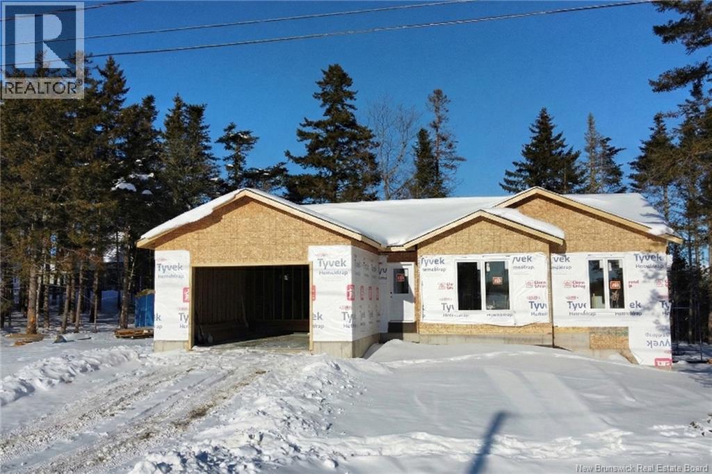 33 Burman Street, Sackville, New Brunswick  E4L 0E1 - Photo 3 - NB132469