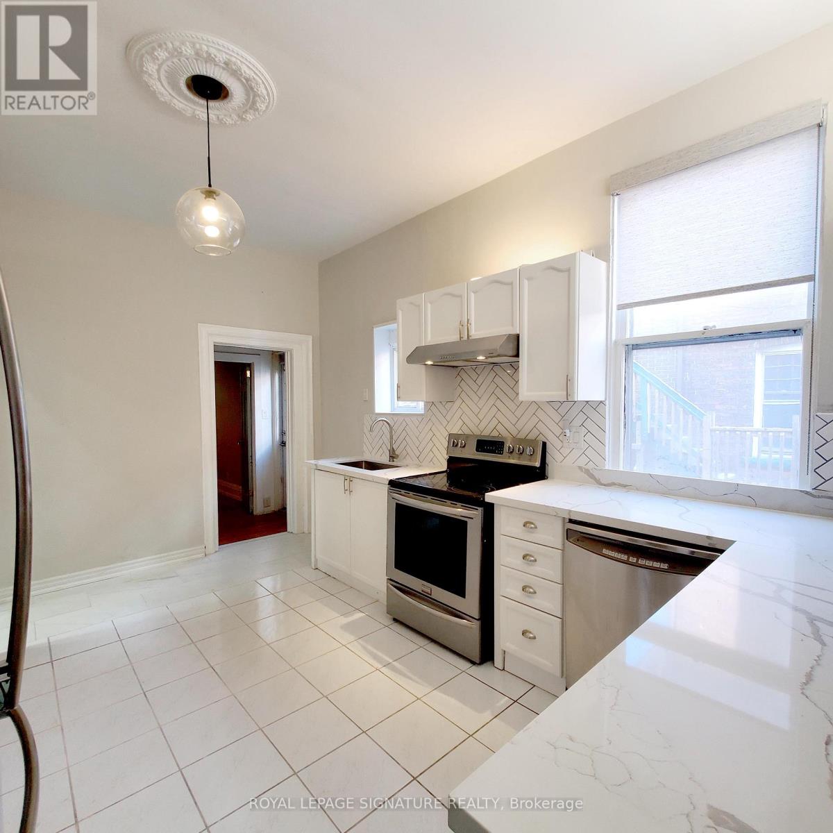 2 - 116 Fairholt Road S, Hamilton (Stipley), Ontario  L8M 2T7 - Photo 11 - X12748198