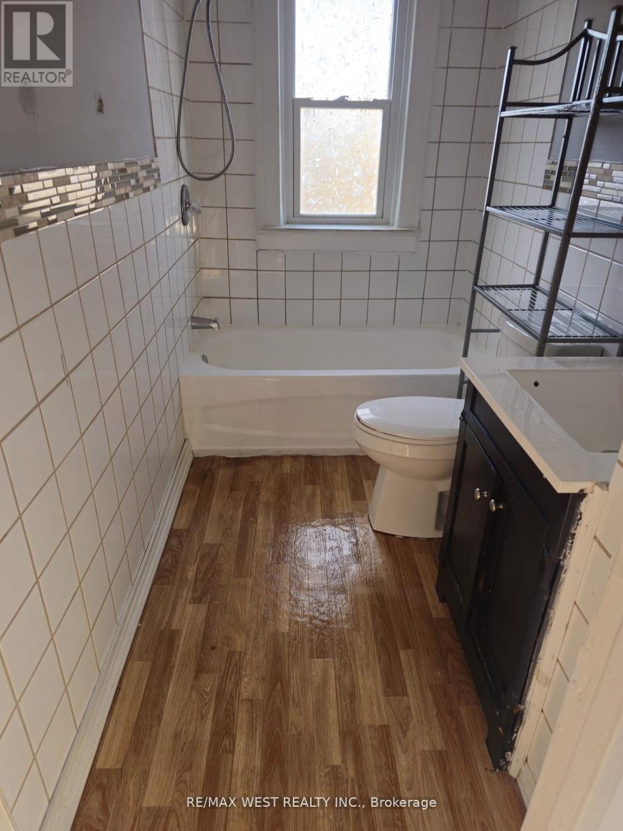 881-883 Marion Avenue, Windsor, Ontario  N9A 2H8 - Photo 23 - X12748226