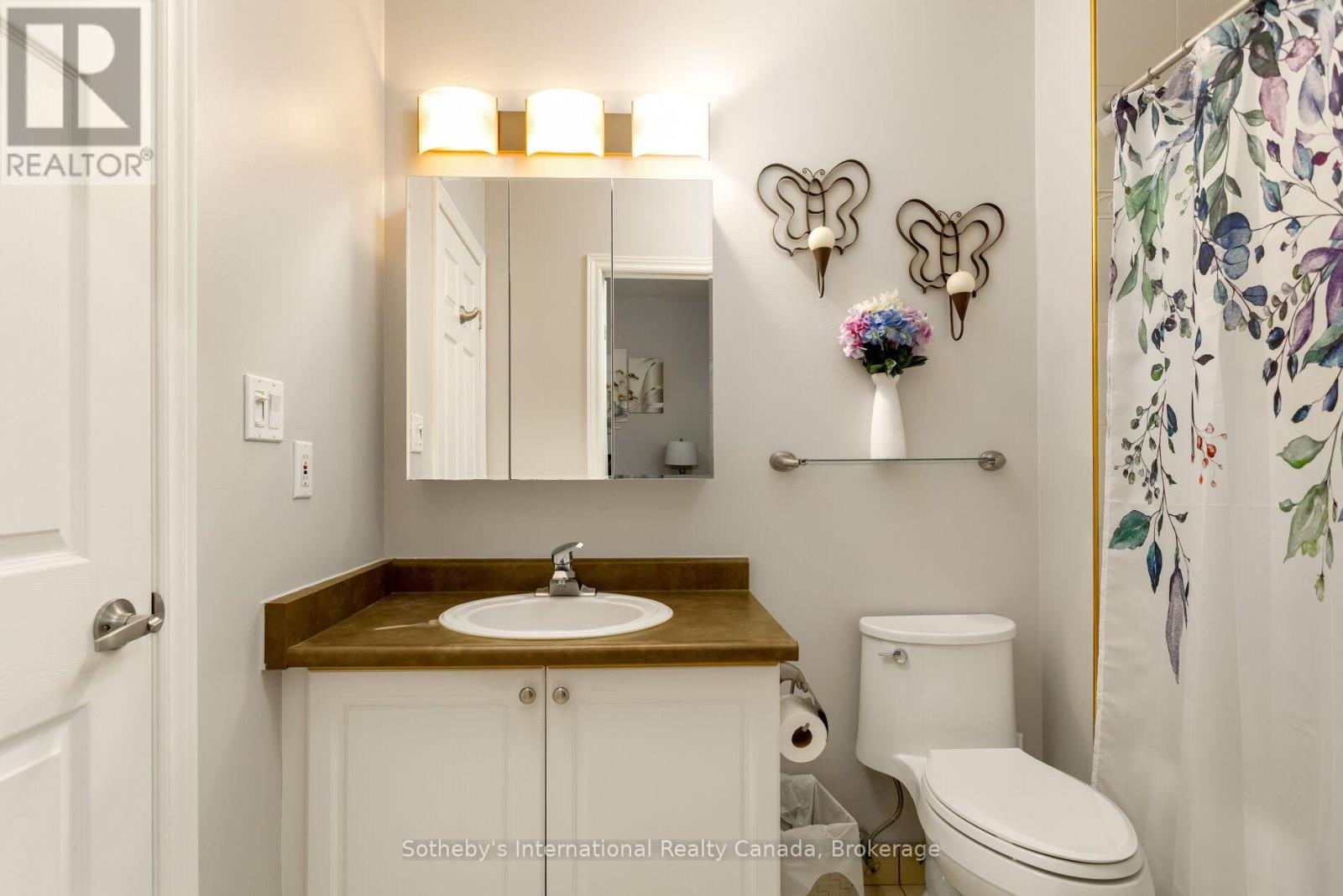 219 - 262 Dundas Street E, Hamilton (Waterdown), Ontario  L8B 1A9 - Photo 37 - X12748358