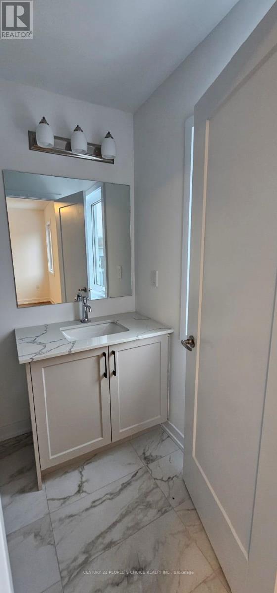 27 Lyall Stokes Circle, East Gwillimbury, Ontario  L0G 1M0 - Photo 22 - N12747928