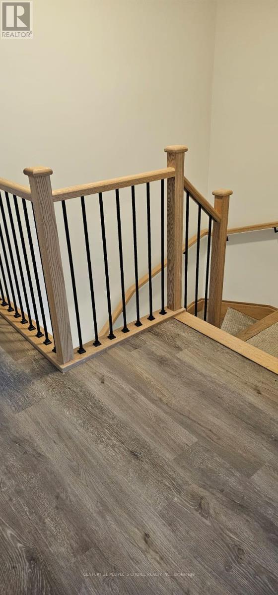 27 Lyall Stokes Circle, East Gwillimbury, Ontario  L0G 1M0 - Photo 18 - N12747928