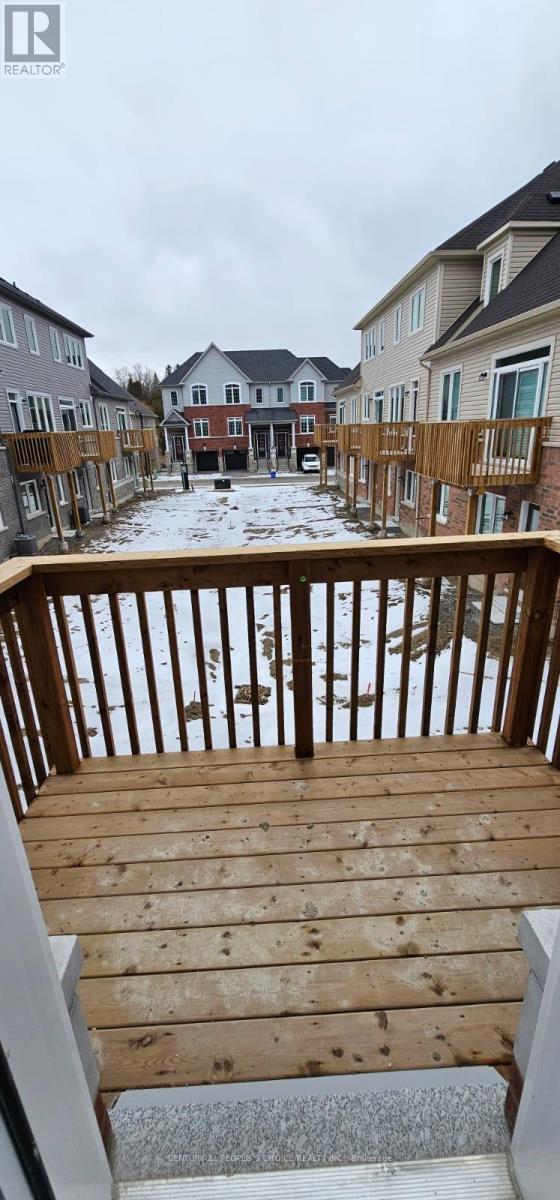 27 Lyall Stokes Circle, East Gwillimbury, Ontario  L0G 1M0 - Photo 12 - N12747928