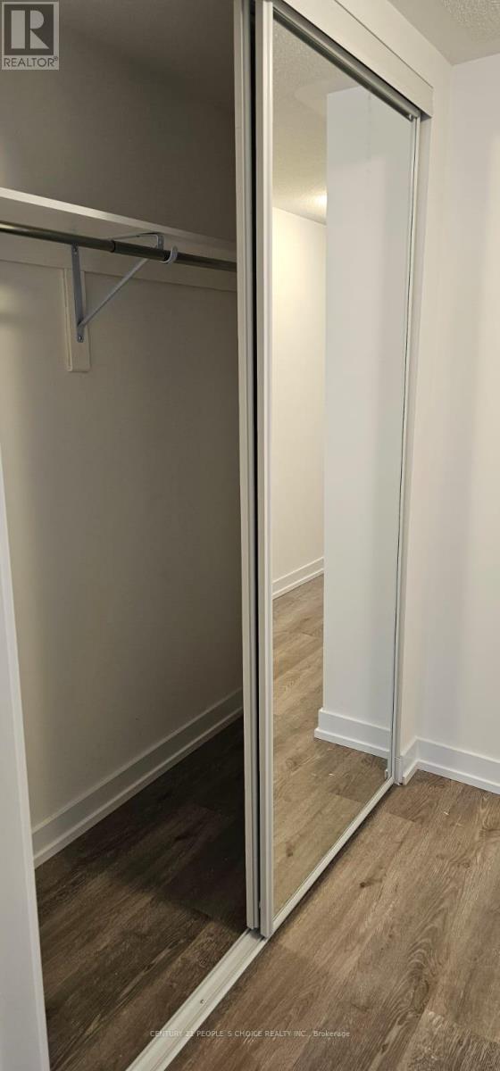 27 Lyall Stokes Circle, East Gwillimbury, Ontario  L0G 1M0 - Photo 7 - N12747928