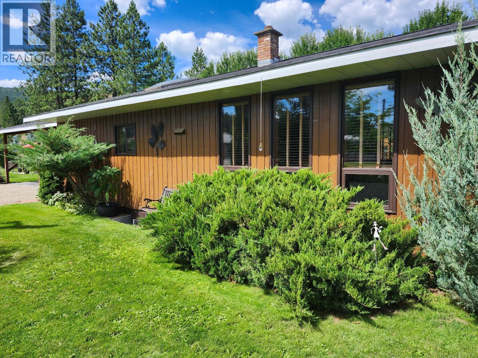 7775 GN Road, Grand Forks, British Columbia