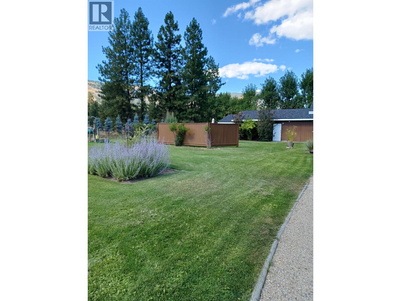 7775 Gn Road, Grand Forks, British Columbia  V0H 1H2 - Photo 32 - 10374318