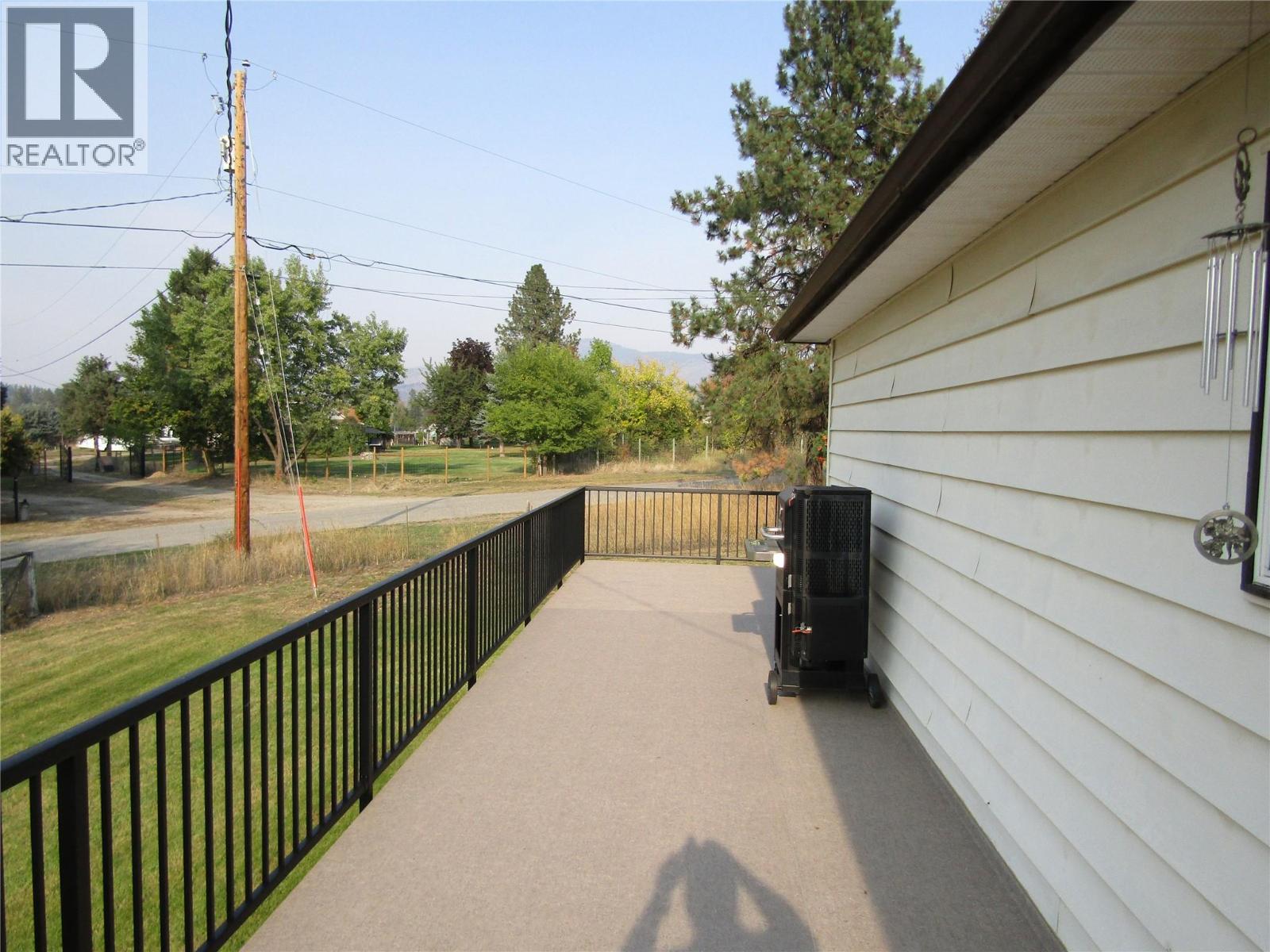 3575 Carson Road, Grand Forks, British Columbia  V0H 1H5 - Photo 10 - 10374233