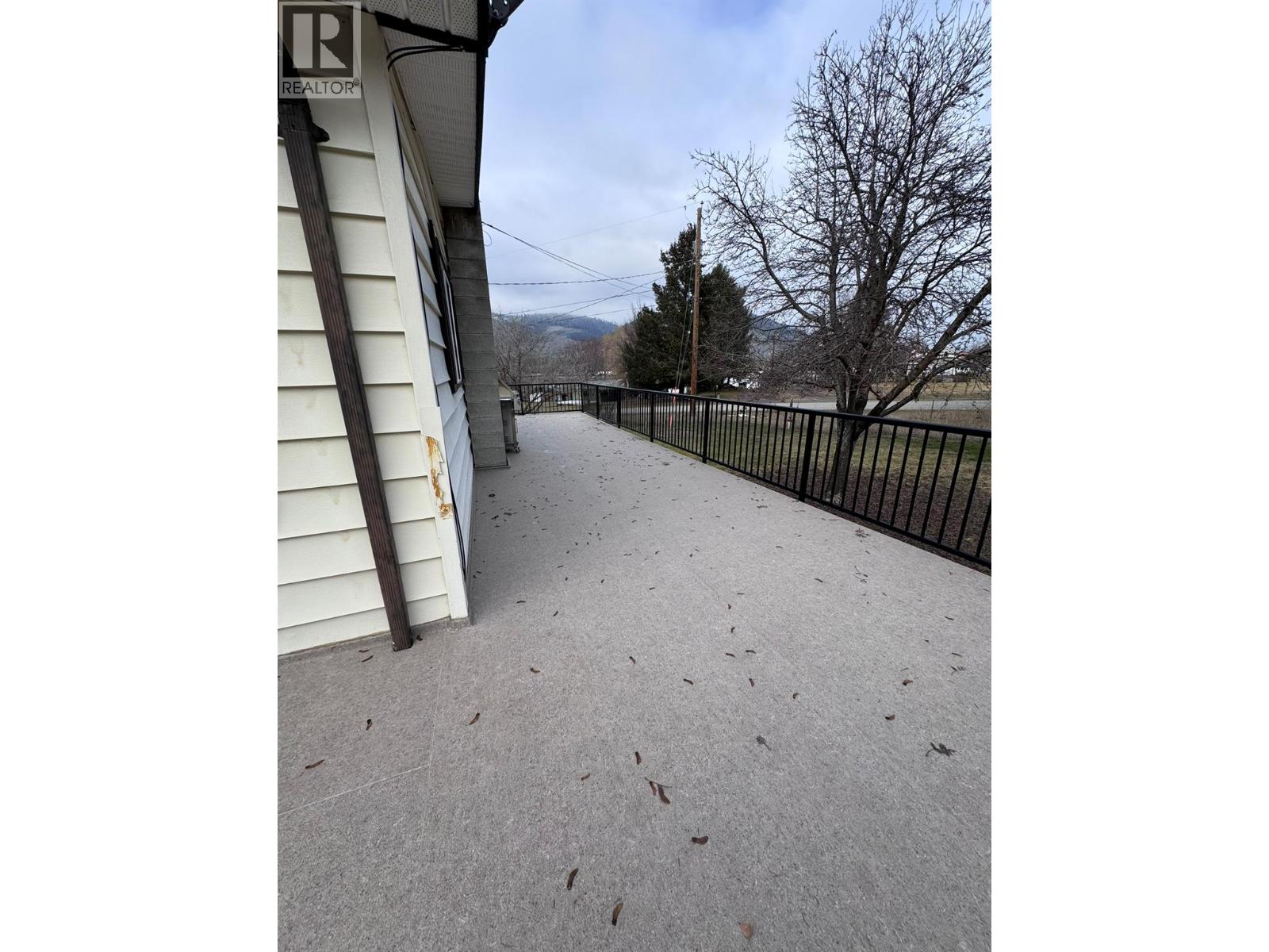 3575 Carson Road, Grand Forks, British Columbia  V0H 1H5 - Photo 7 - 10374233