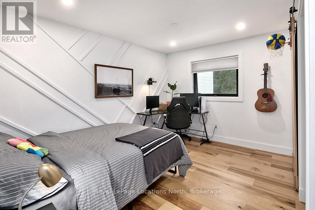 9 Shirley Court, Blue Mountains, Ontario  N0H 2P0 - Photo 12 - X12748594