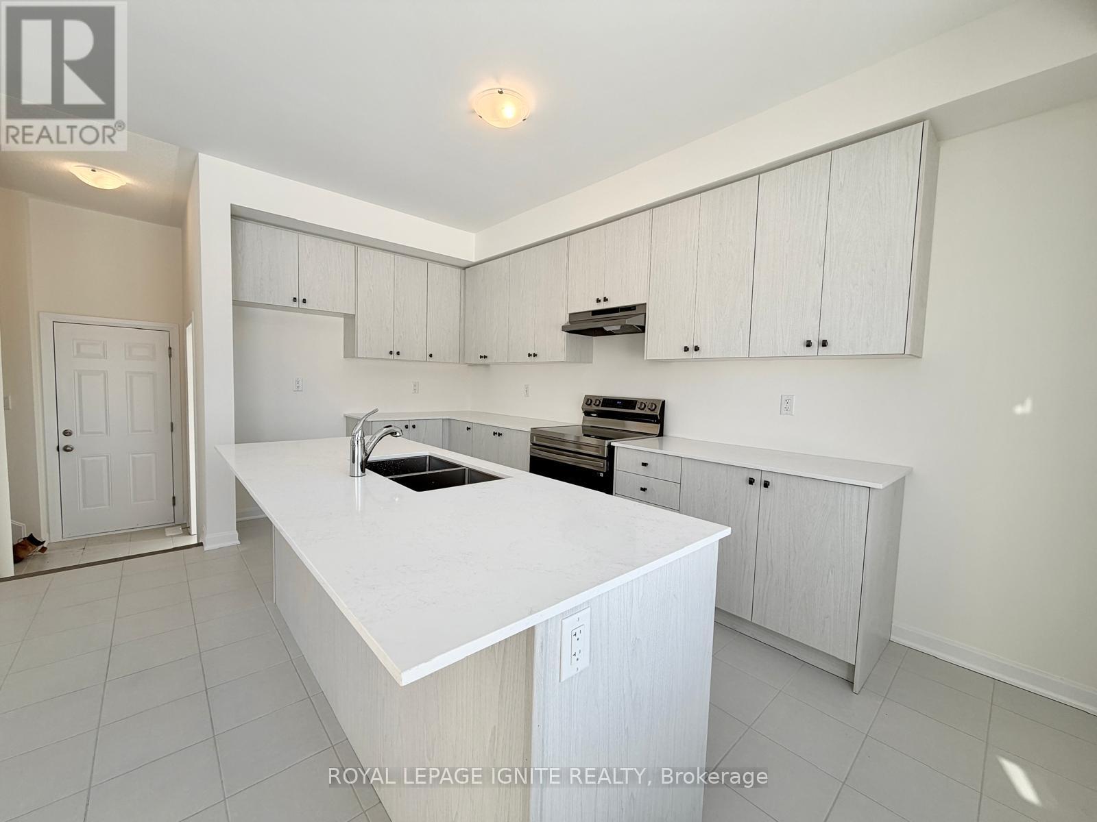 107 Windermere Boulevard, Loyalist, Ontario  K0H 1G0 - Photo 7 - X12739202