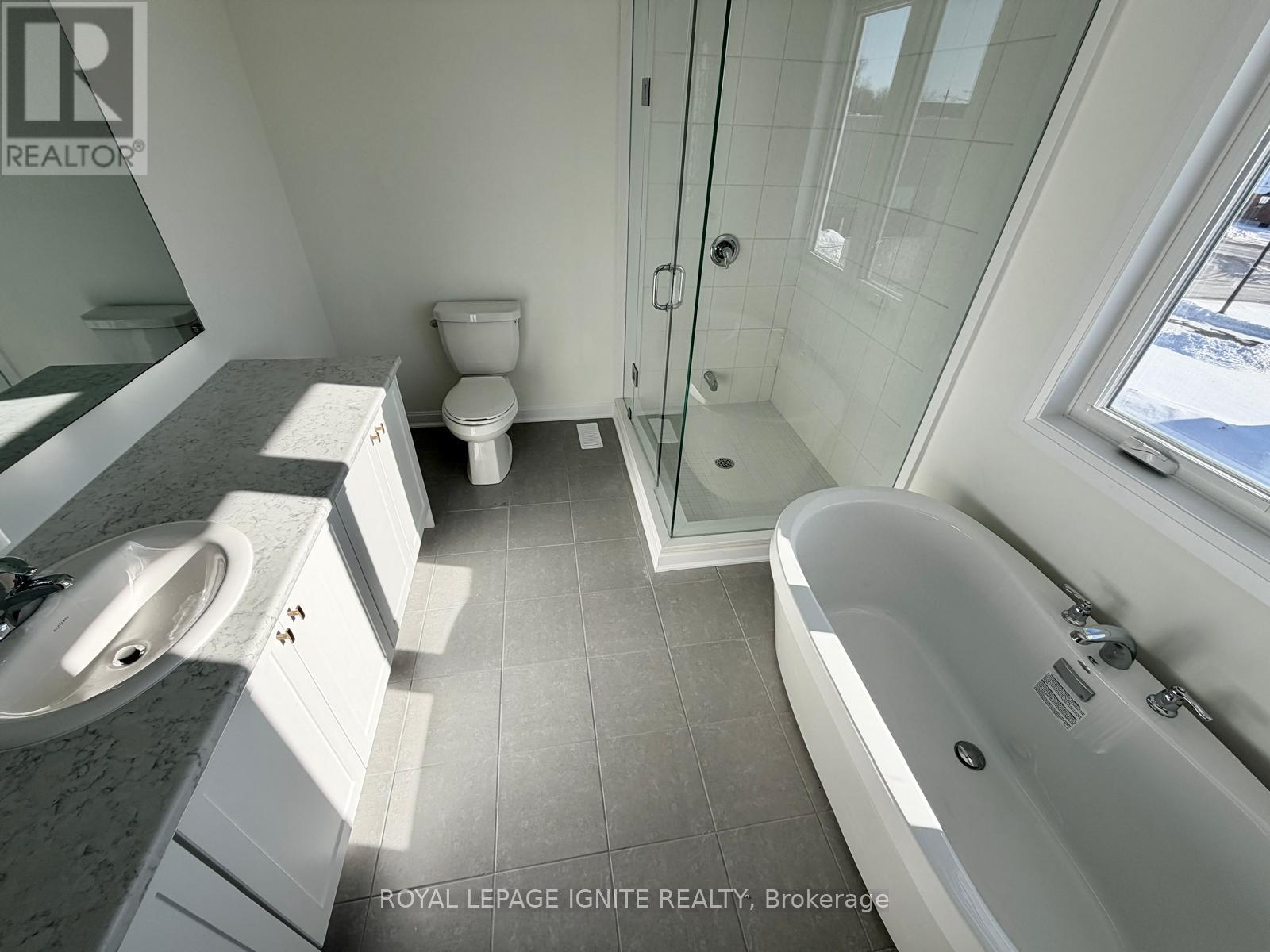 107 Windermere Boulevard, Loyalist, Ontario  K0H 1G0 - Photo 24 - X12739202