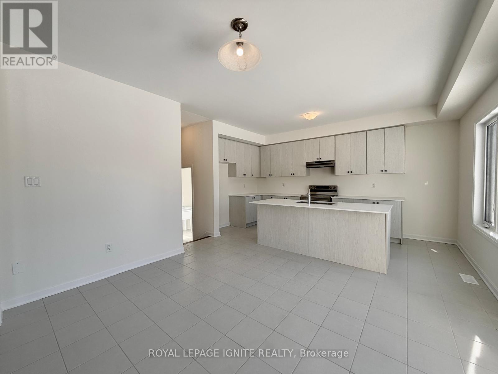 107 Windermere Boulevard, Loyalist, Ontario  K0H 1G0 - Photo 6 - X12739202