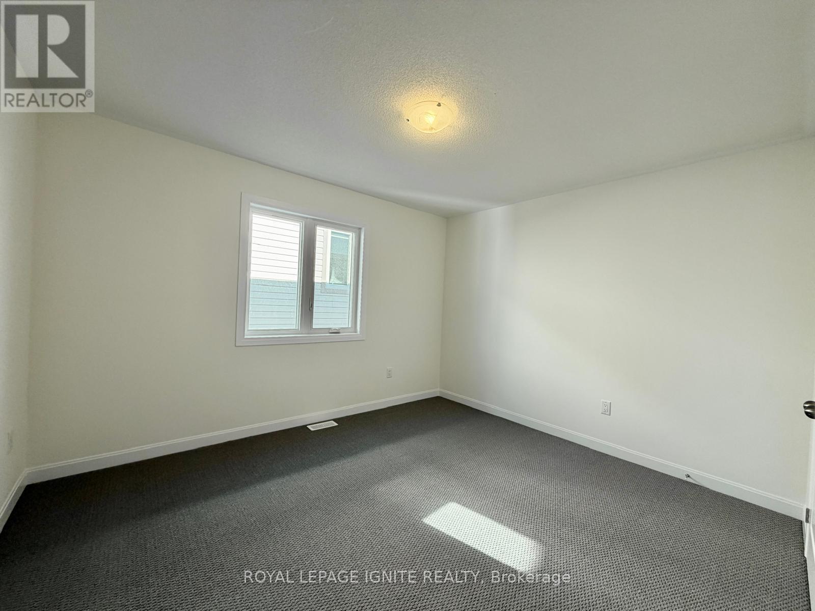 107 Windermere Boulevard, Loyalist, Ontario  K0H 1G0 - Photo 12 - X12739202