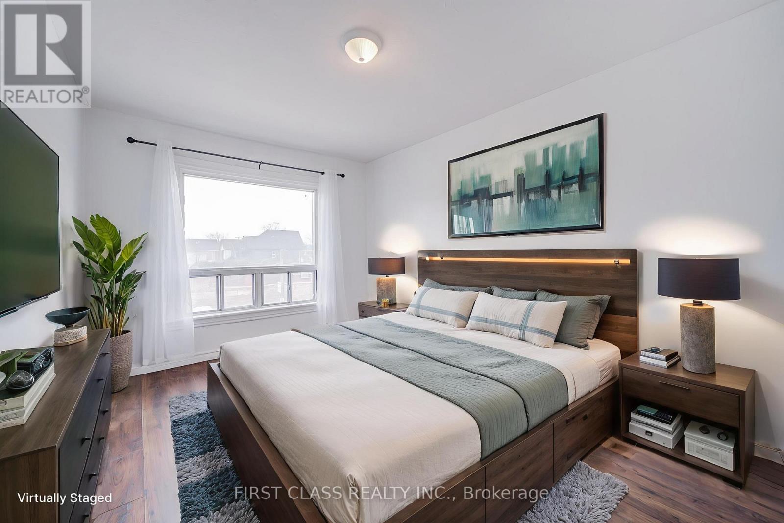 11 Greenaway Avenue, Hamilton, Ontario  L8L 6C3 - Photo 16 - X12718432