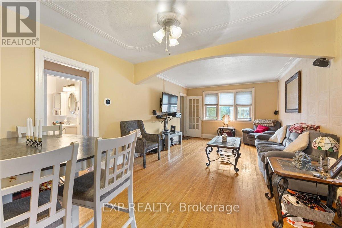 225 Mcgill Street, Peterborough (Otonabee Ward 1), Ontario  K9J 1W2 - Photo 12 - X12748426