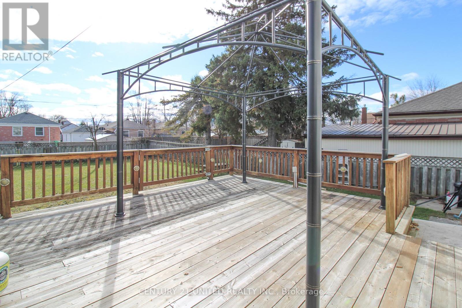 677 Orpington Road, Peterborough (Otonabee Ward 1), Ontario  K9J 4A5 - Photo 32 - X12748612