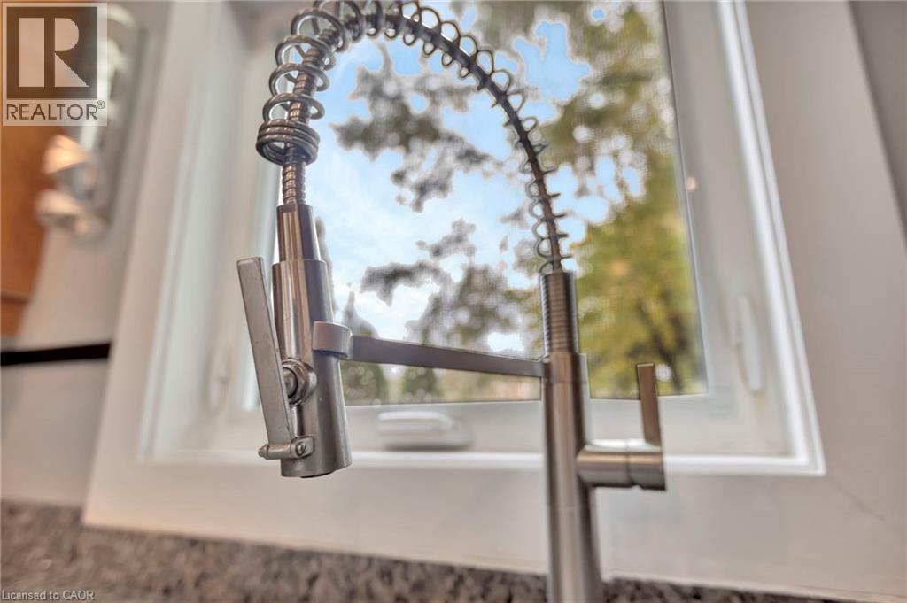 121 King Street E, Stoney Creek, Ontario  L8G 1L2 - Photo 14 - 40801712