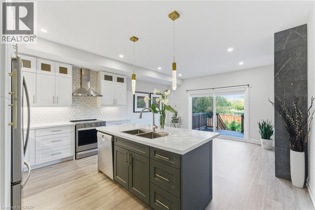 74 Melbourne Street, Hamilton, Ontario  L8P 2A6 - Photo 10 - 40801728