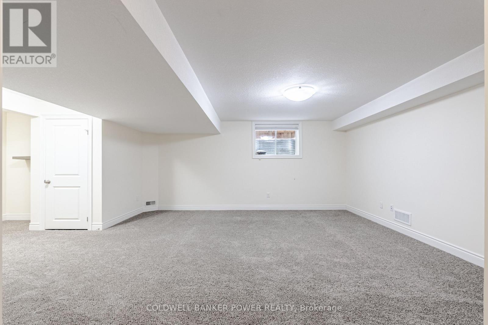 2277 Tokala Trail, London North, Ontario  N6G 0N6 - Photo 36 - X12748428