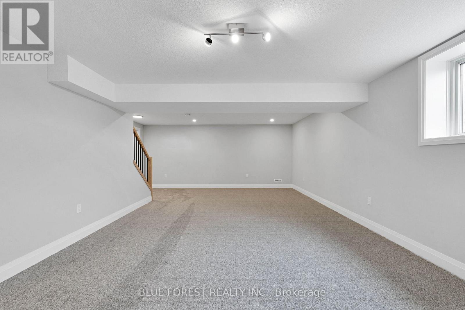 147 Shirley Street, Thames Centre, Ontario  N0M 2P0 - Photo 29 - X12748430