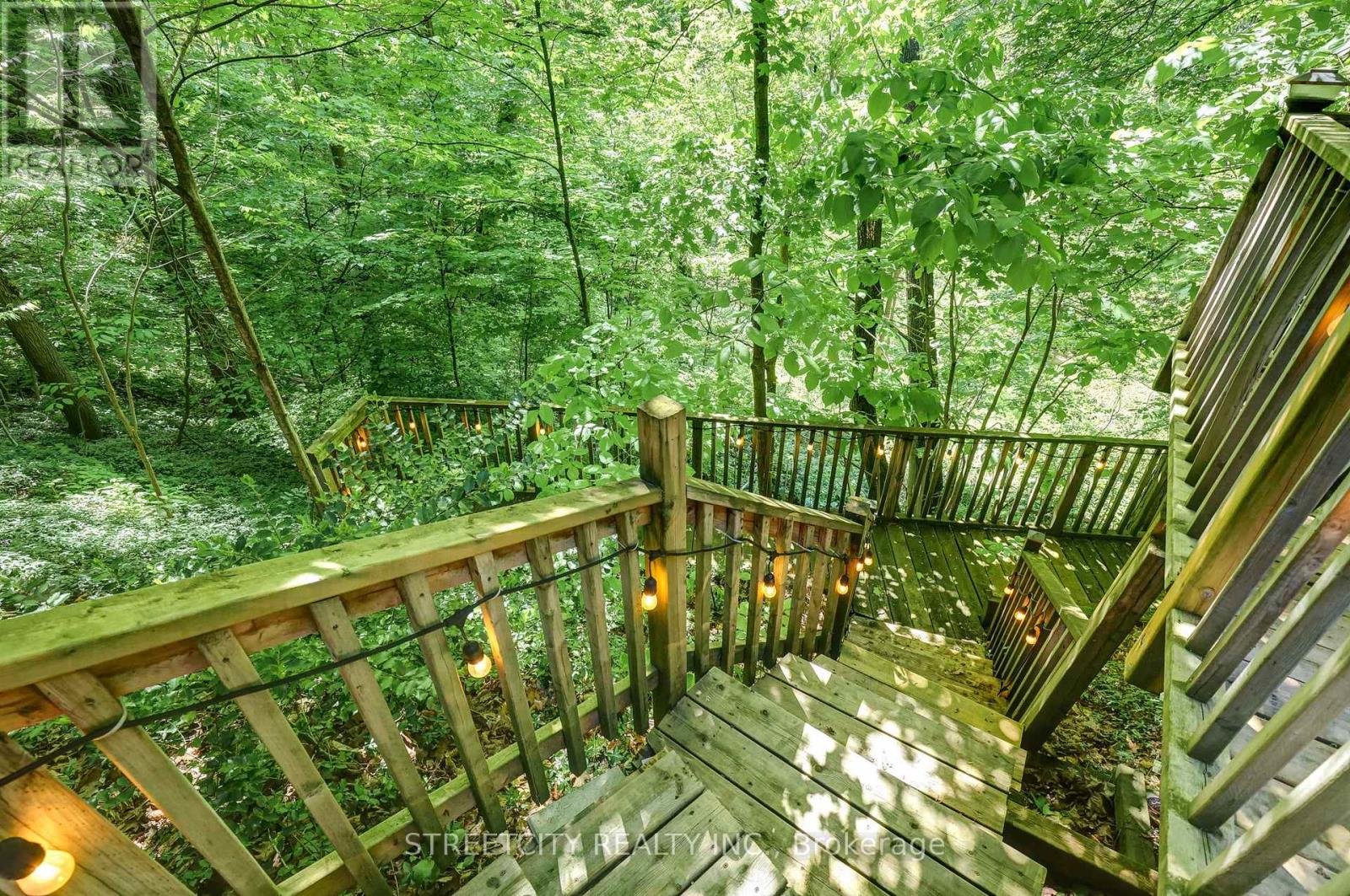 7 Thistle Court, Tillsonburg, Ontario  N4G 2S8 - Photo 44 - X12748440