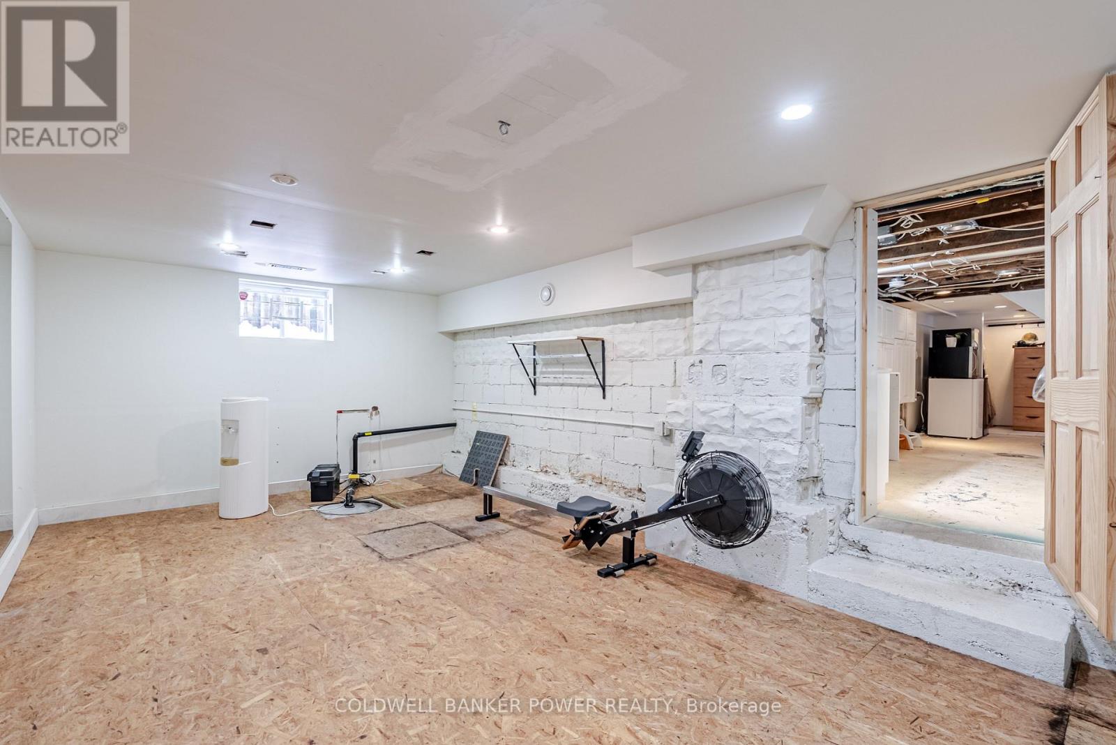 1 Mckenzie Avenue, London South, Ontario  N6C 1V1 - Photo 30 - X12748448