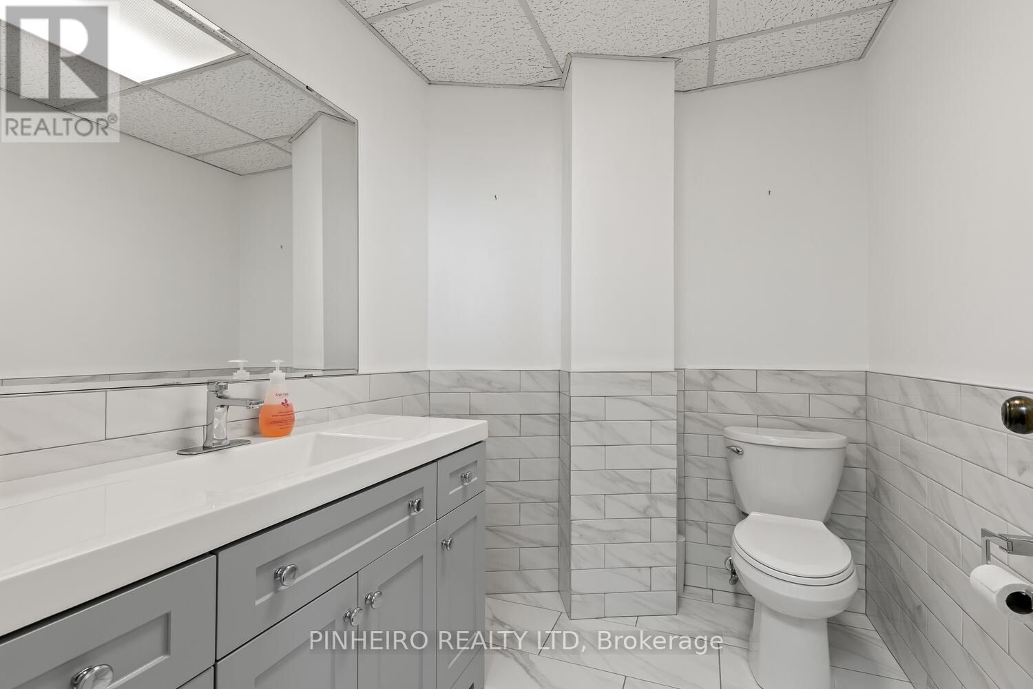 A - 696 Hamilton Street, London East, Ontario  N5Z 1T6 - Photo 18 - X12748516