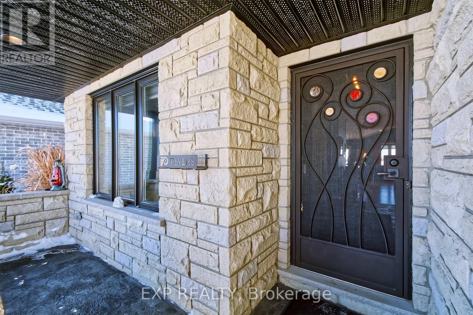 22 Oakmont Street, St. Thomas, Ontario  N5R 0G3 - Photo 15 - X12748572