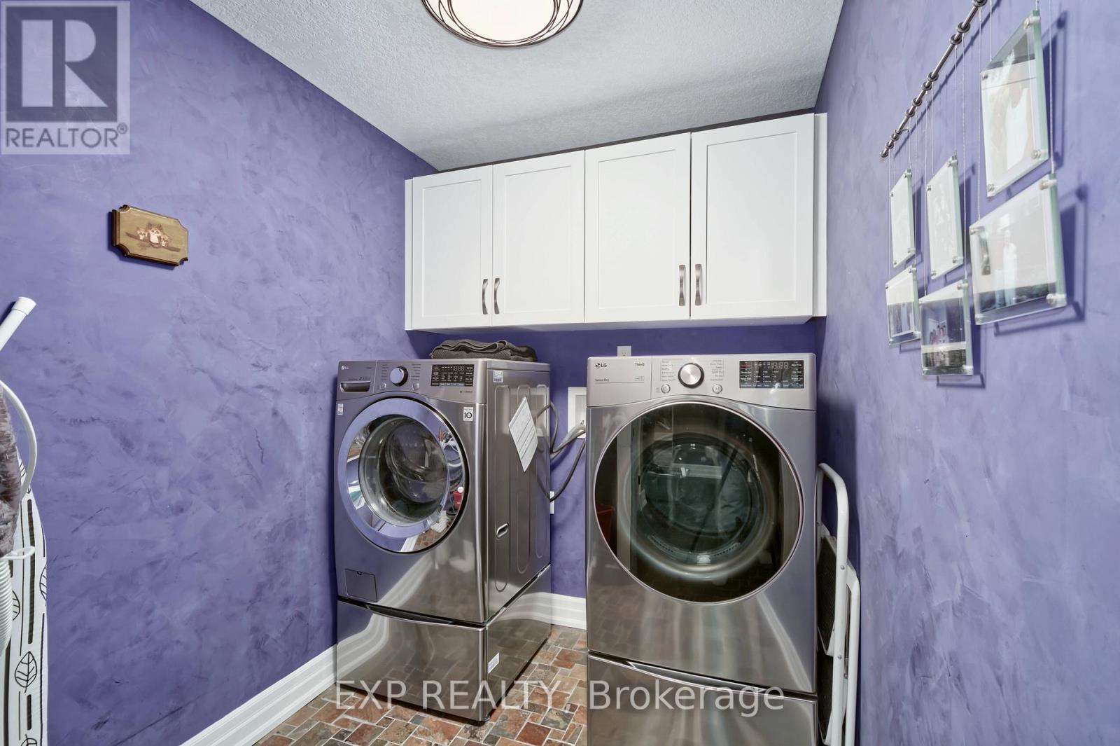 22 Oakmont Street, St. Thomas, Ontario  N5R 0G3 - Photo 35 - X12748572