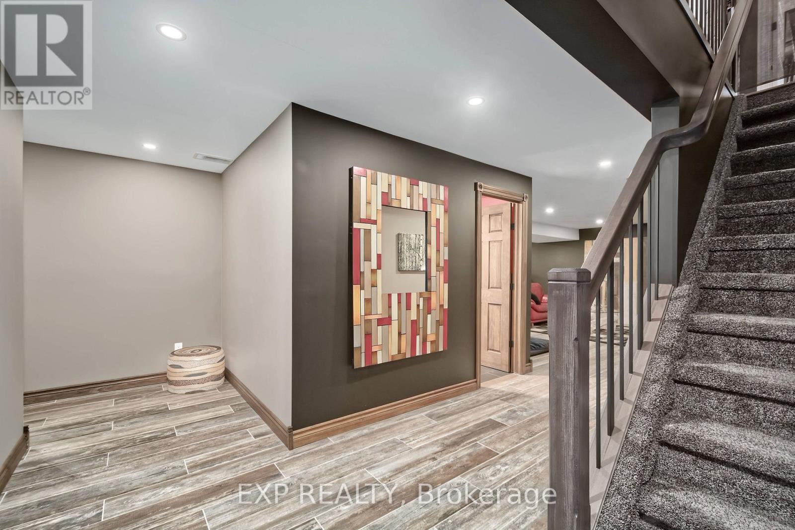 22 Oakmont Street, St. Thomas, Ontario  N5R 0G3 - Photo 38 - X12748572