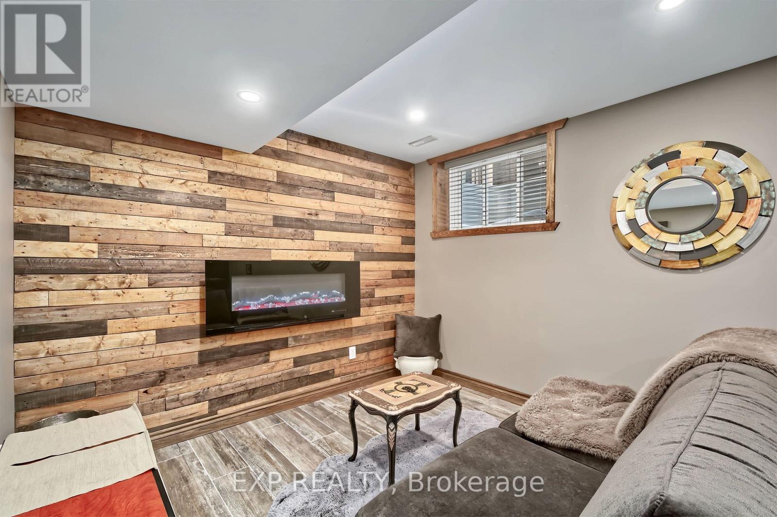 22 Oakmont Street, St. Thomas, Ontario  N5R 0G3 - Photo 45 - X12748572