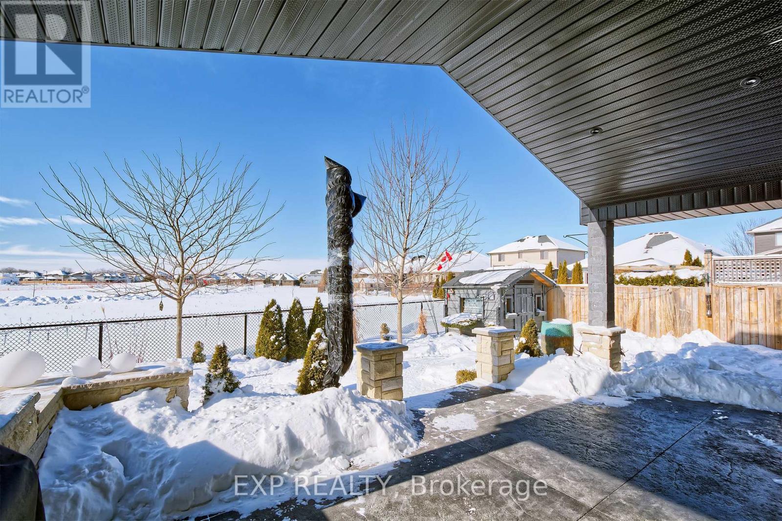 22 Oakmont Street, St. Thomas, Ontario  N5R 0G3 - Photo 9 - X12748572