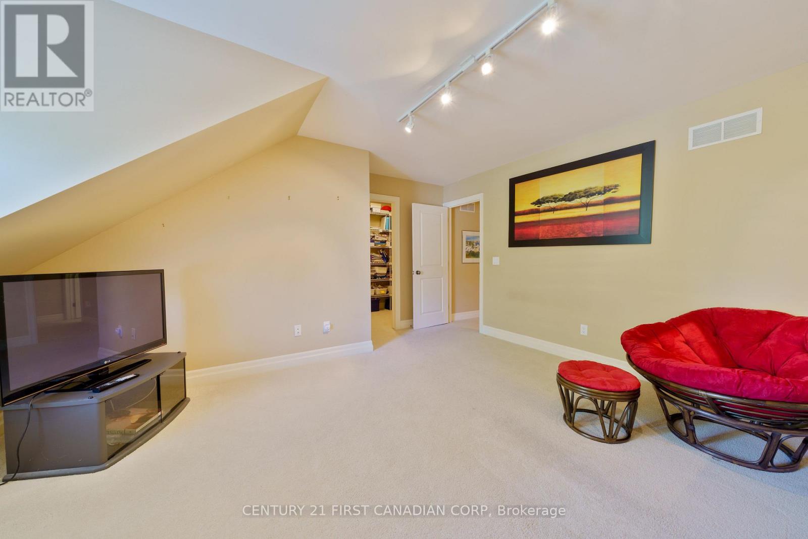 2091 Valleyrun Boulevard, London North, Ontario  N6G 5M7 - Photo 35 - X12748602