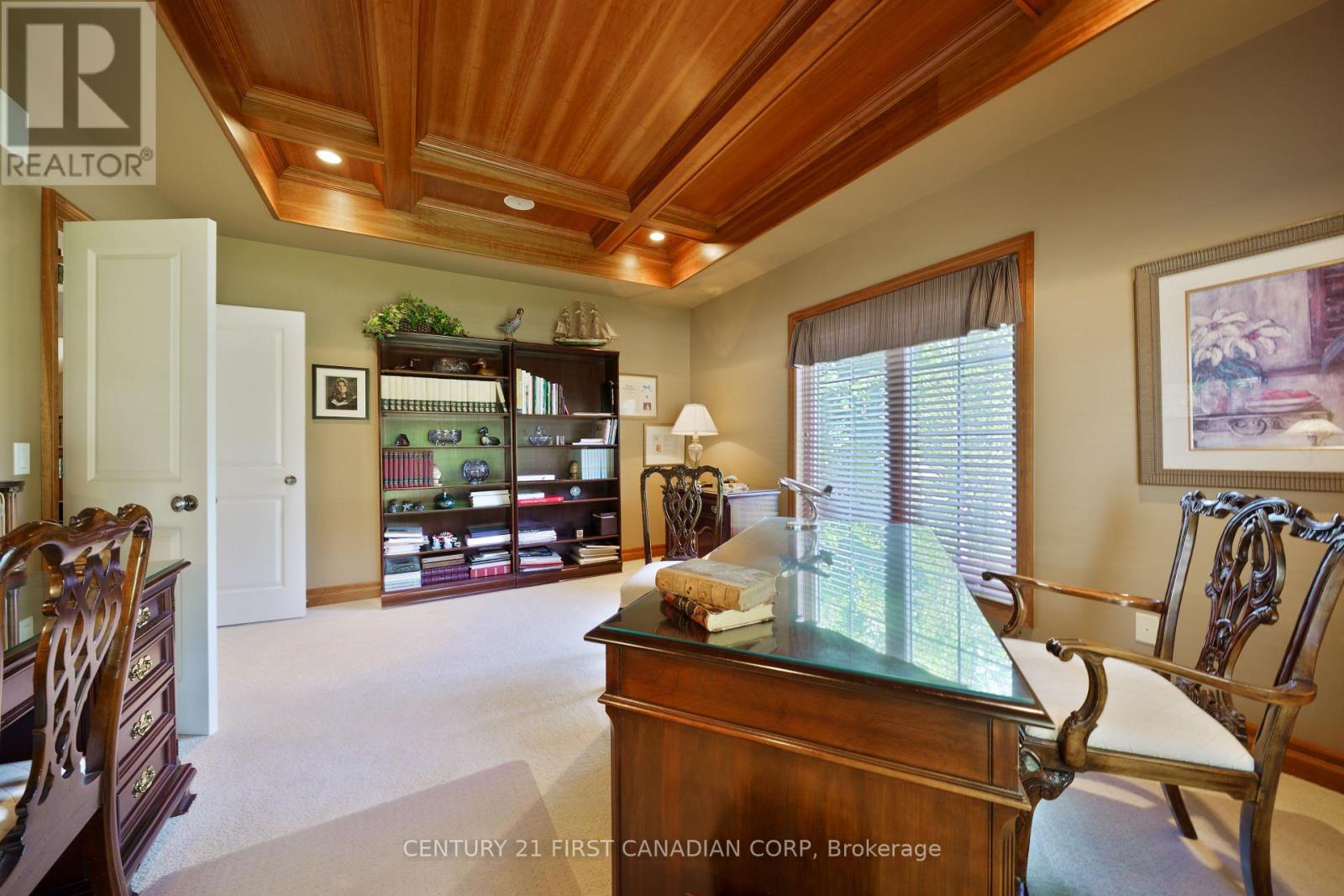 2091 Valleyrun Boulevard, London North, Ontario  N6G 5M7 - Photo 9 - X12748602